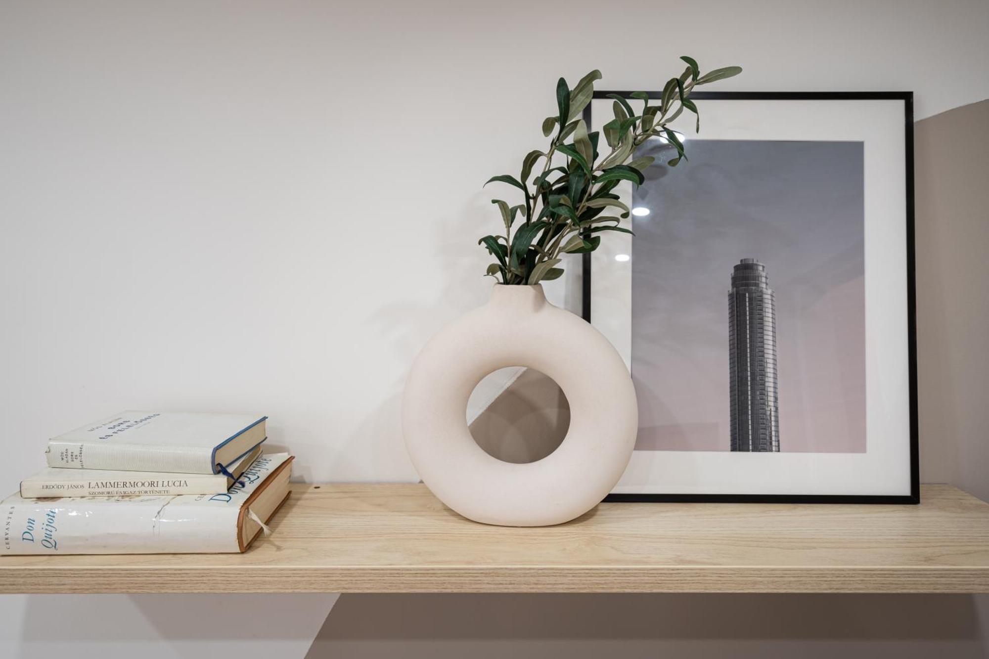 Kl35- Boutique Apartments, Location. By Bqa *